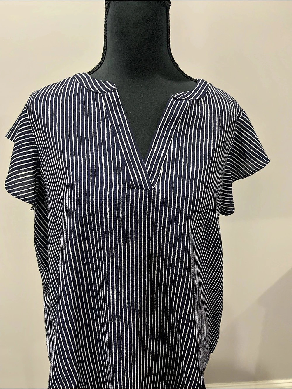 Adrianna Papell Flutter Sleeve Notch Neck Top in Navy Abstract Stripe Navy